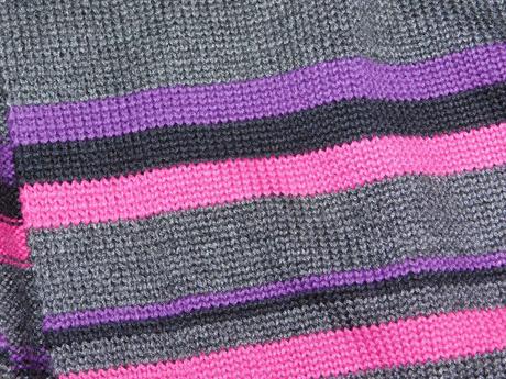 Damsky velmi pekny sveter/vesta, outfit,52