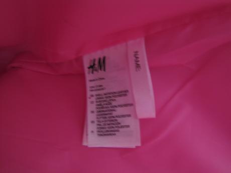 Dve trblietavé tašky, 