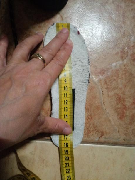 Detske cizmicky, lupilu,28