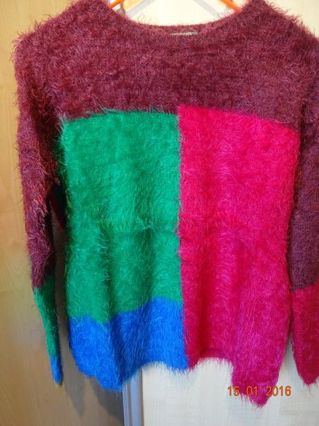 Makky pulovrik farebny, benetton,152