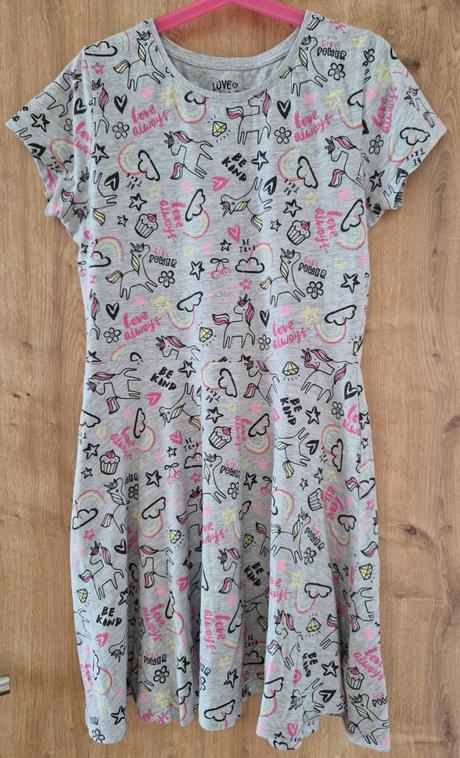 Šaty s jednorožcom, f&f,152