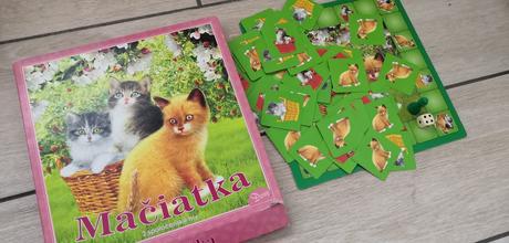 Hra mačiatka,