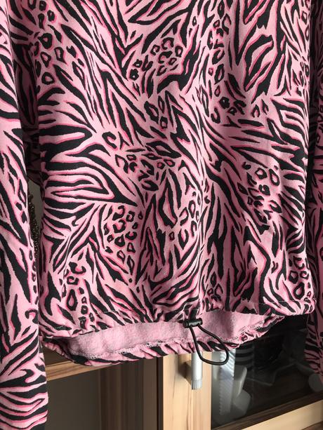 Oversize crop mikina, atmosphere,s