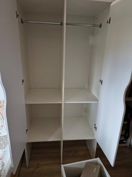 Skriňa ikea, 
