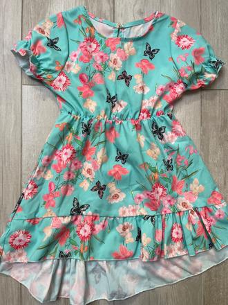 Slávnostné letné šatky, 104