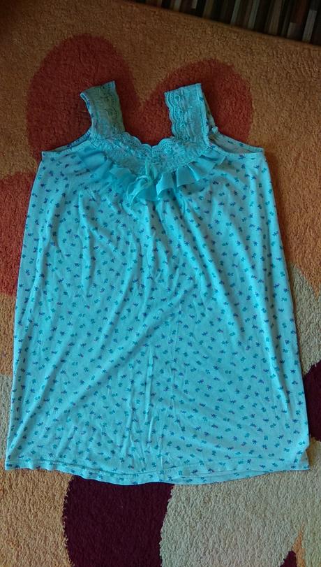 Nočná košeľa, 134