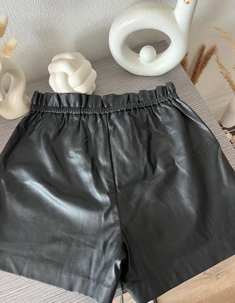 Mango kožené kratasy, mango,m