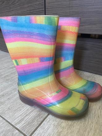 Gumaky duhove 25 vlozka 16x6,2 cm, 25