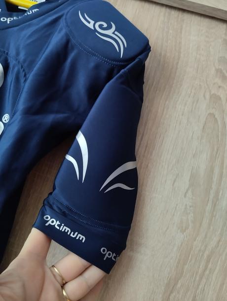 Dres na rugby 128/134,