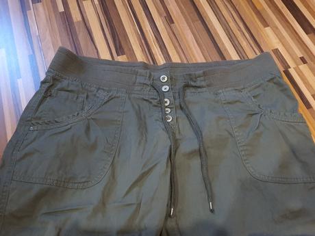 Trištvrtaky, clockhouse,40