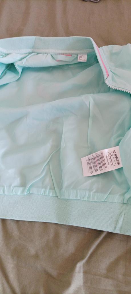 Prechodna bunda, 104