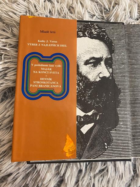 Stará retro kniha cézar cascabel autor verne jules,