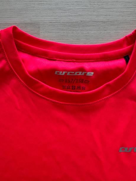 Fukncne tricko 152, 152