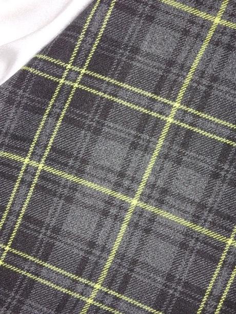 Kvalitná jesenná sukňa, 56