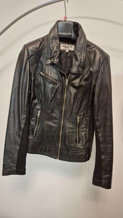 Kožená dámska bunda max, l