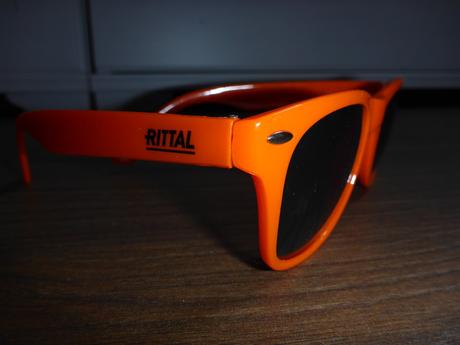 Oranžové slnečné okuliare, 