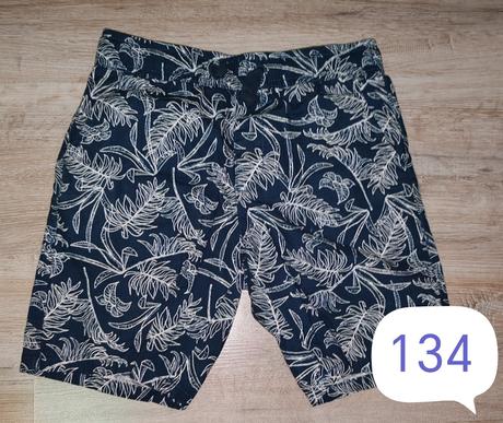 Šortky, pepco,134