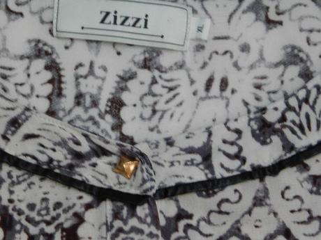 Pekna kvalitna lahučka bluzka, 50