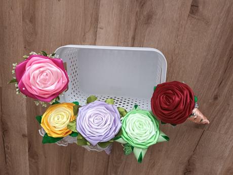 Ružičky pre pani učiteľky,