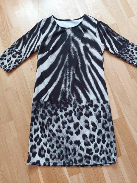 Šaty veľkosť 38, 38