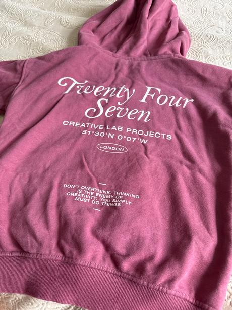 Mäkká bordovou mikina s kapucňou, reserved,122