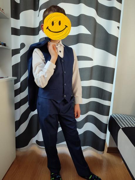 Oblek jankes 128, 128