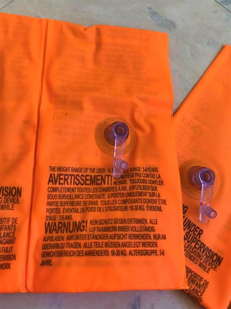 Neónkové rukávniky do 30 kg, 