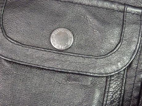 Kvalitná kožená bunda, 38