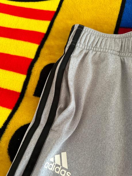 Predám teplákovú súpravu adidas vo výbornom stave, adidas,134