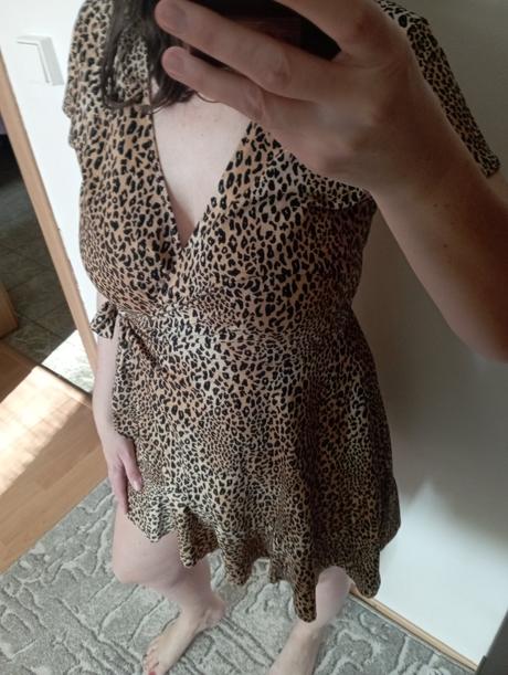 Sexi leo šaty, h&m,m