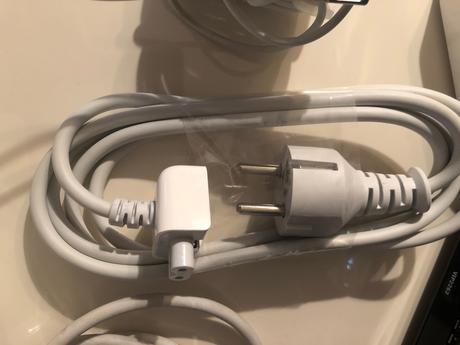 Apple notebook príslušenstvo, apple