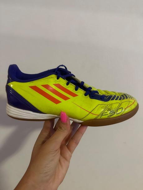 Halovky adidas, adidas,35