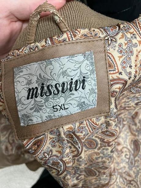 Dámska koženková bunda, 5xl