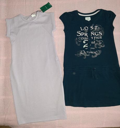 Fialkove saty+modre trickove, gate,134