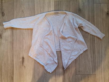 Kardigan, reserved,110