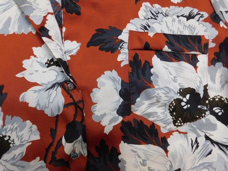 Velmi pekna bluzka, zara,40