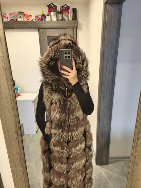 Luxusna kozusinova vesta z lisky, s