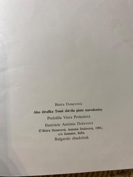 Ako žirafka tomi slávila piate narodeniny,