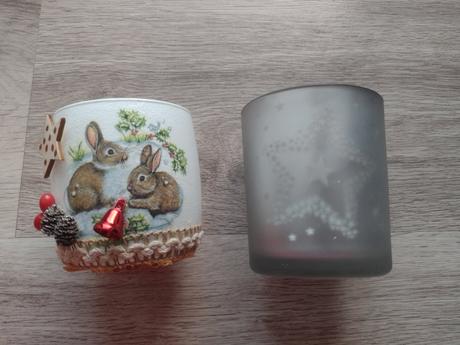 2 kusy svietniky, 