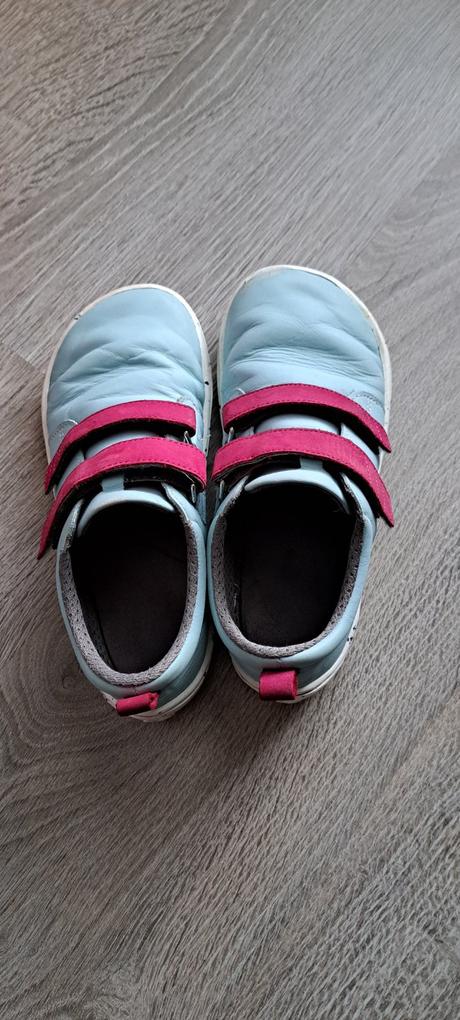 Barefoot be lenka, be lenka,34