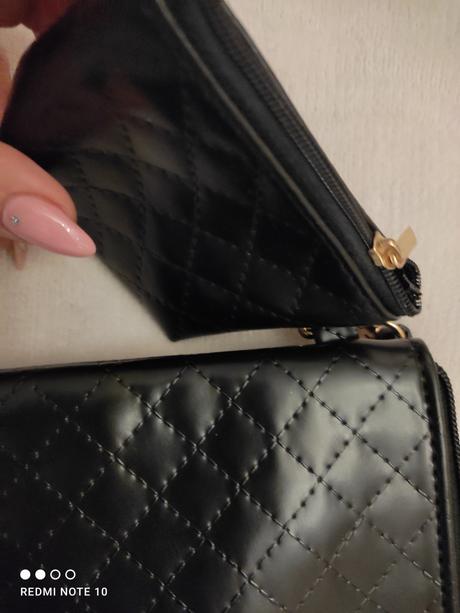 Malá crossbody kabelka/peňaženka,