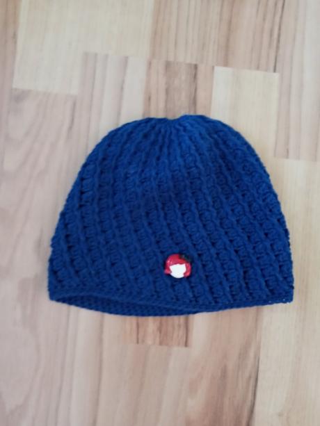 Hačkované čiapky, 128