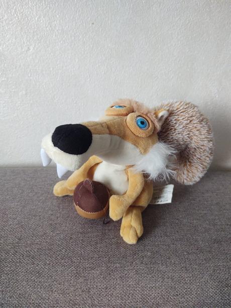 Hovoriaca veverička, 