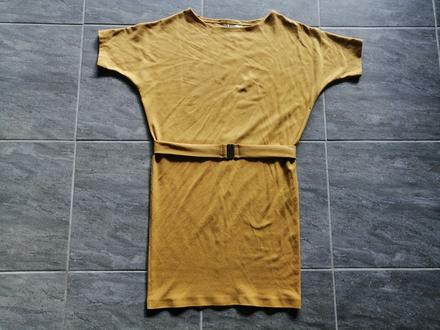 Jednoduché šaty etiquette v38-40, 40