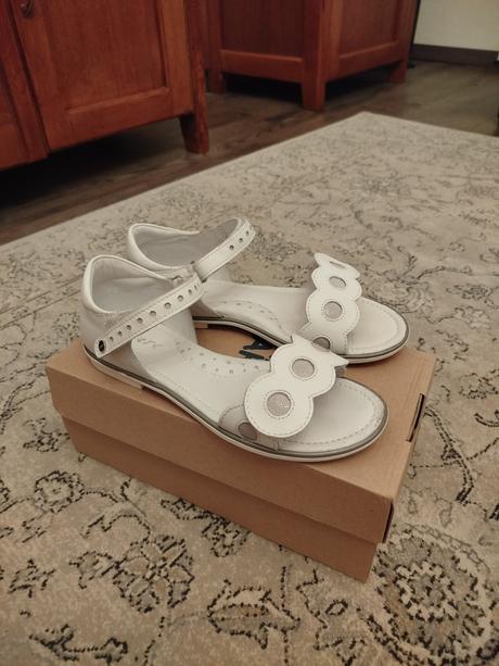 Dievčenské sandálky, bartek,37