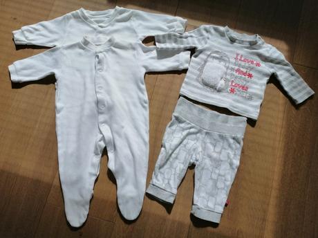 Pyžamkové overaly, 62