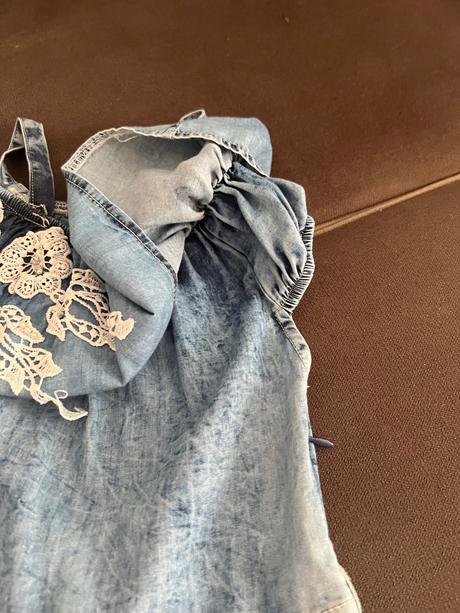 Nohavicovy overal, 122