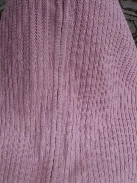 Ružový hrubší sveter, m