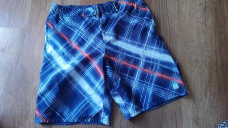 Chlapčenské plavky, 152