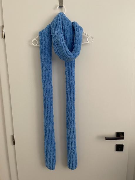 Handmade dlhý šál z puffy vlny,